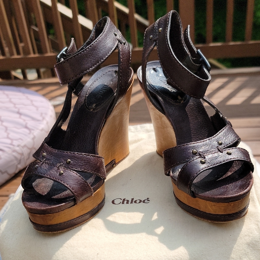 Chloe Brown Wedge Sandals with Strappy Design
